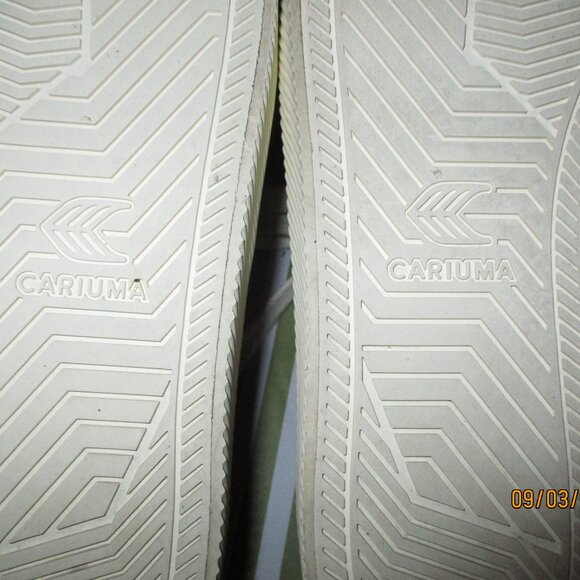 Cariuma OCA Low Sneakers - Picture 9 of 16